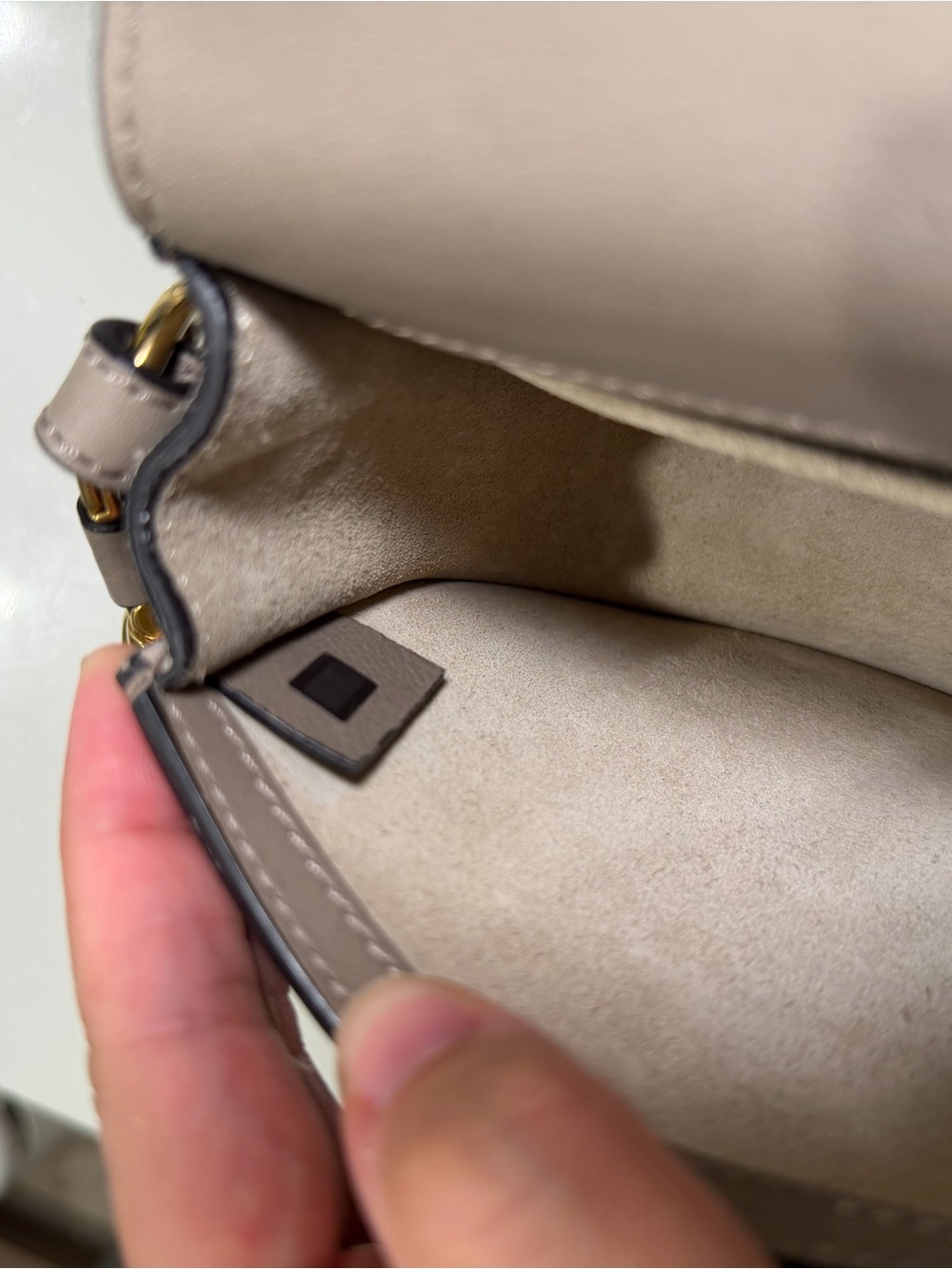 Chloé Nile Small Bracelet Bag in Motty Grey / Taupe - Picture 10 of 12